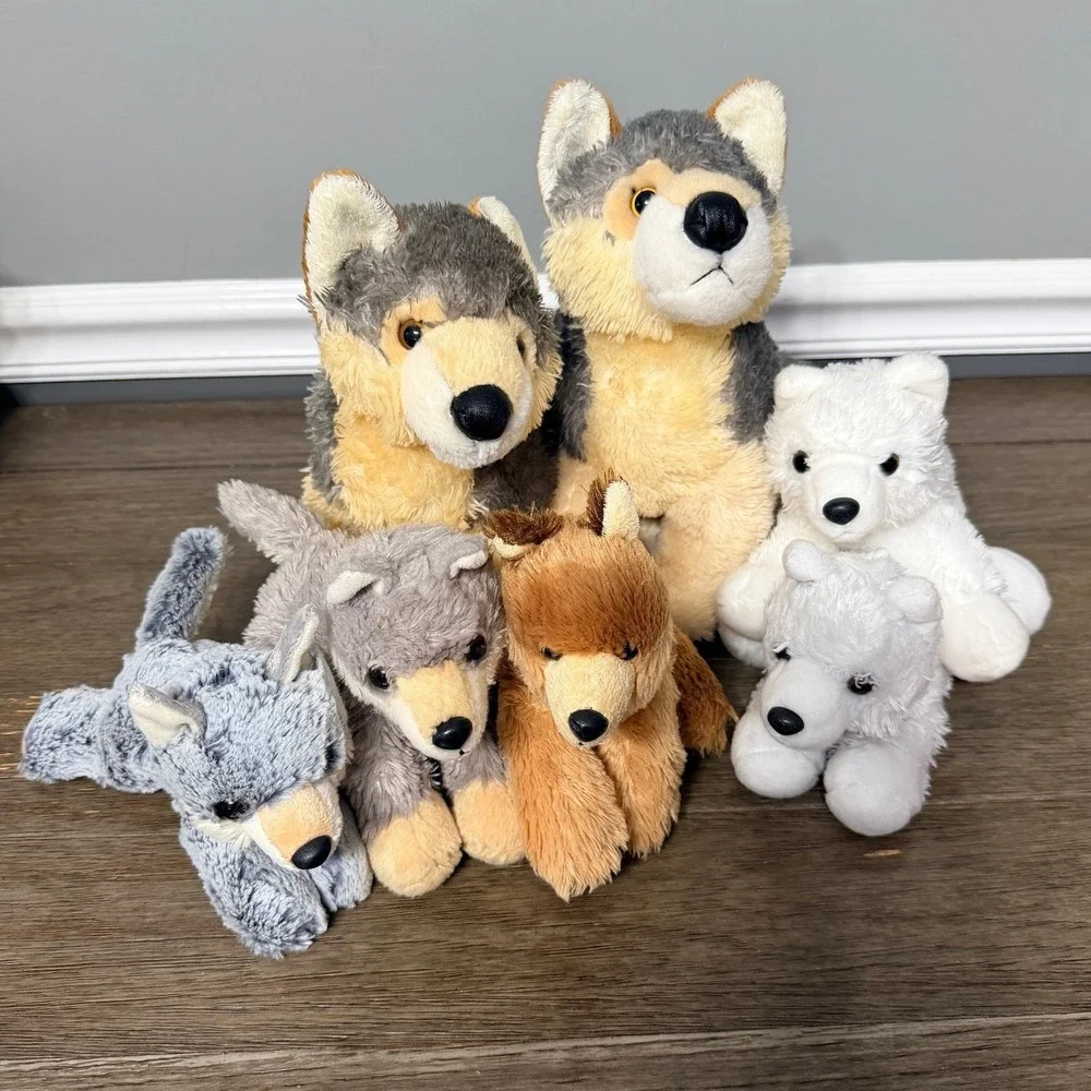 Aurora‎ World Wolves Pack Lot of 7